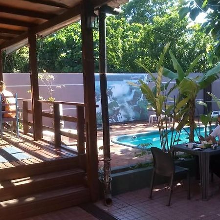 Residencial Noelia Hostel بويرتو إجوازو المظهر الخارجي الصورة